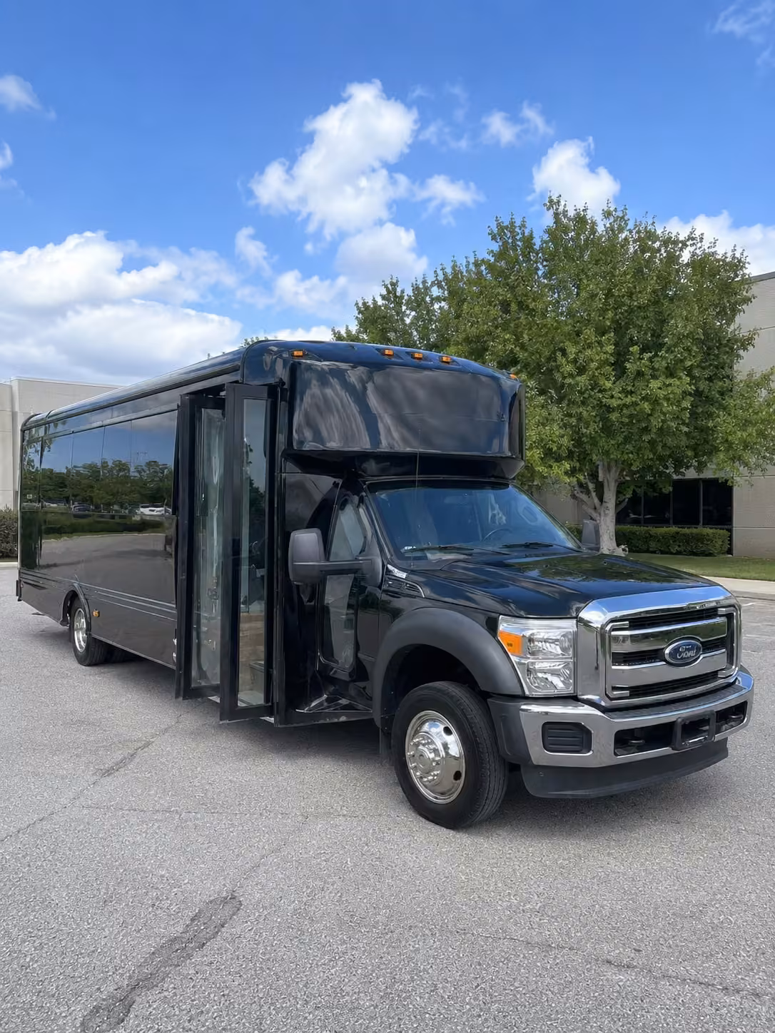 20 passenger party bus